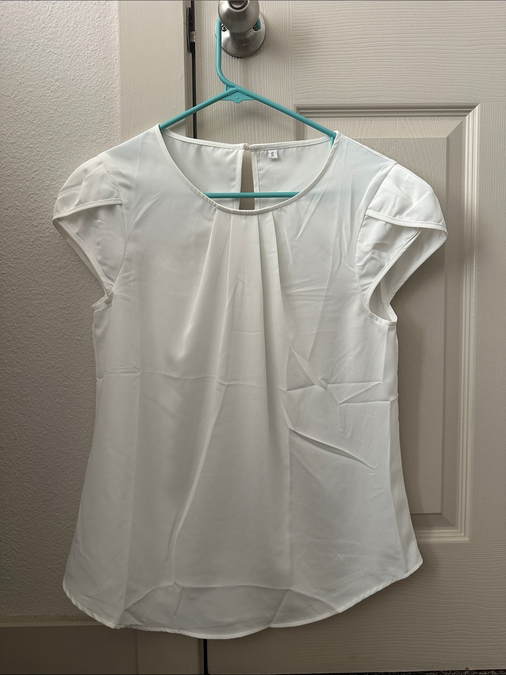Pleated Cap Sleeve Blouse